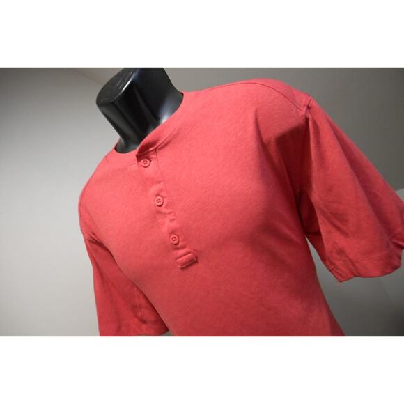 Duluth Trading Co. Henley Tee Shirt Longtail Front Pocket Red Mens Sz Medium - Picture 1 of 6